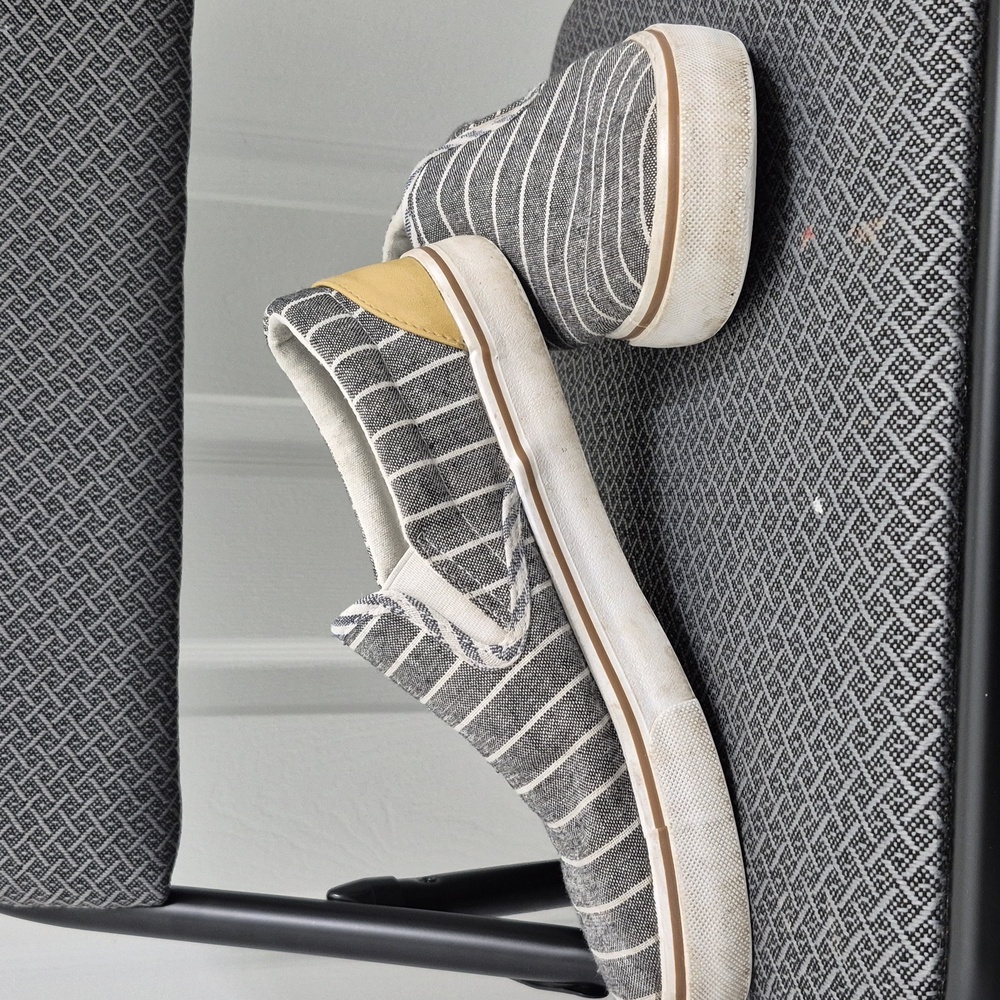 Closet BOGO: Gray/White Striped Slip On Sneakers Size 9